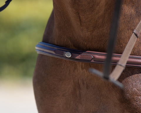 QHP Leather Breast Strap