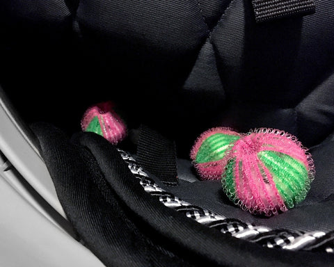 QHP Washing Balls - EveryDay Equestrian