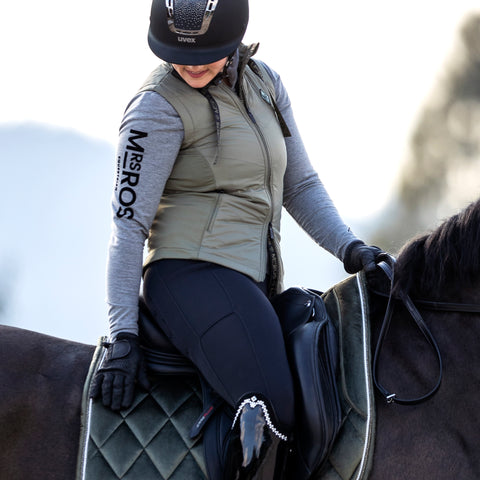Mrs. Ros Velvet Iconic Dressage Saddle Pad & Matching Ear Bonnet - Limited Edition